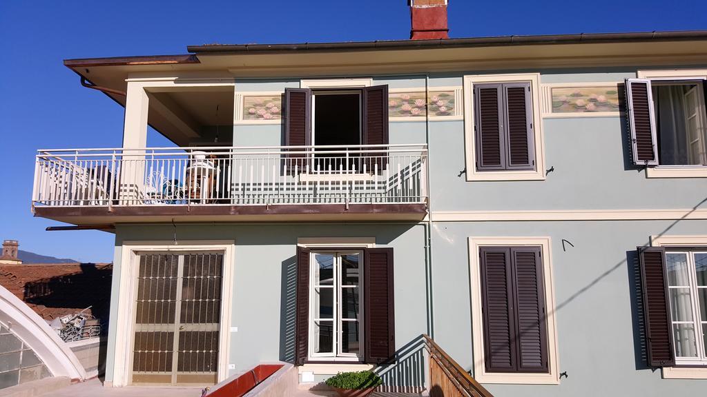 Hotel Fiore Di Loto Capannori Exterior foto